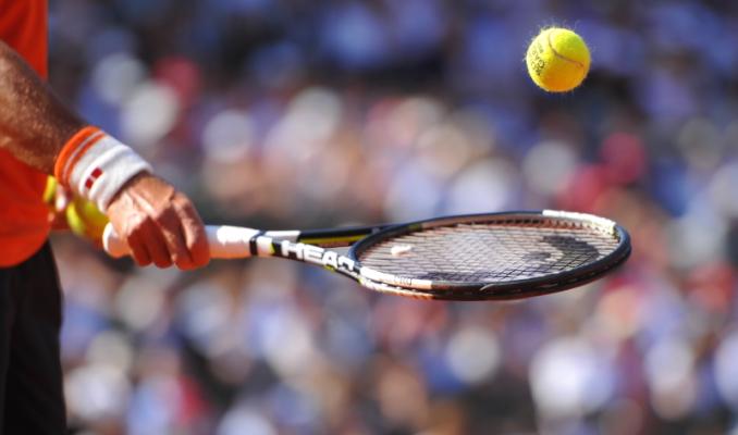 Gagnez la raquette de Djokovic, Nadal ou Federer à Roland Garros !