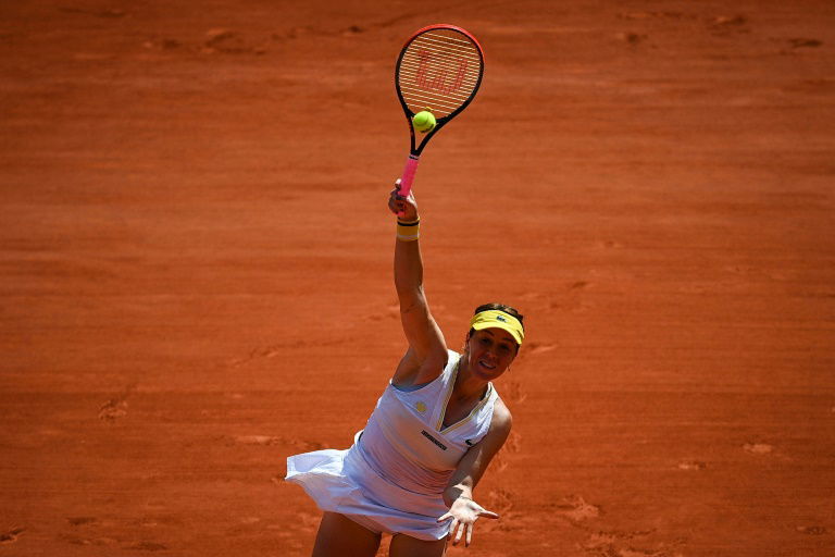 Pavlyuchenkova reaches first Grand Slam final at French Open on 52nd attempt