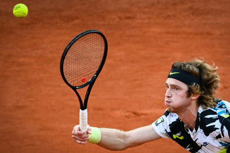 Red-hot Rublev into St Petersburg semis with one eye on London