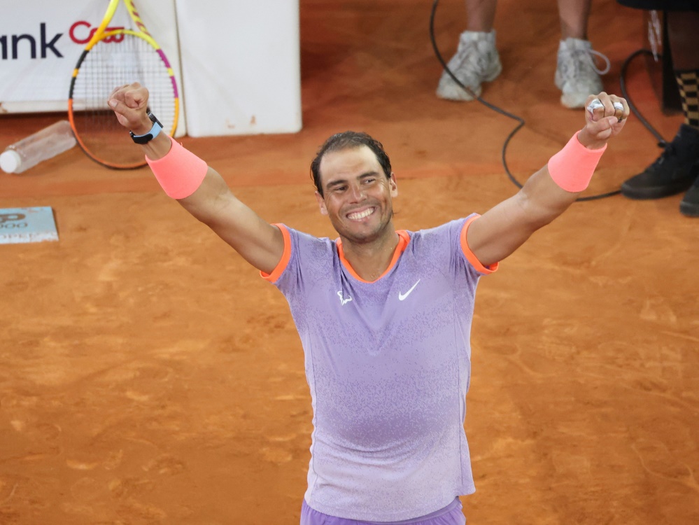 Sieger Nadal mit erstem Satzverlust in Madrid