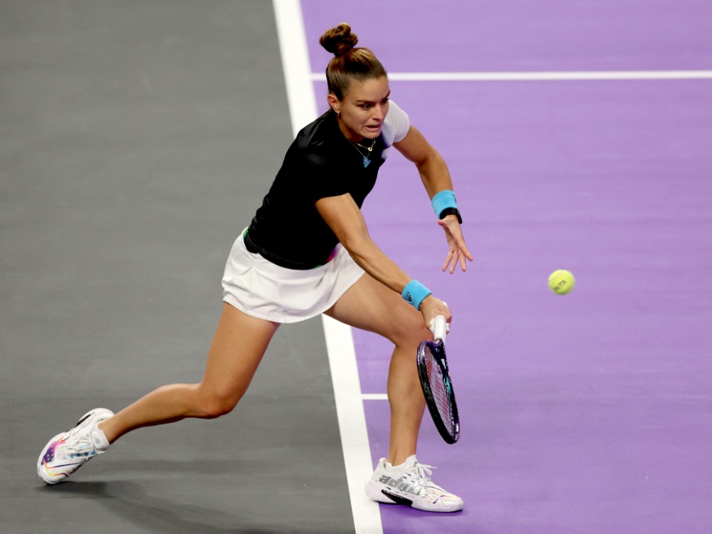 WTA-Finals:  Sakkari und Sabalenka starten mit Sieg