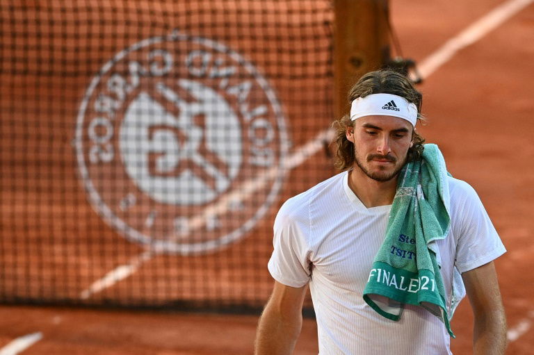 Tsitsipas learned of grandmother's death minutes before French Open final