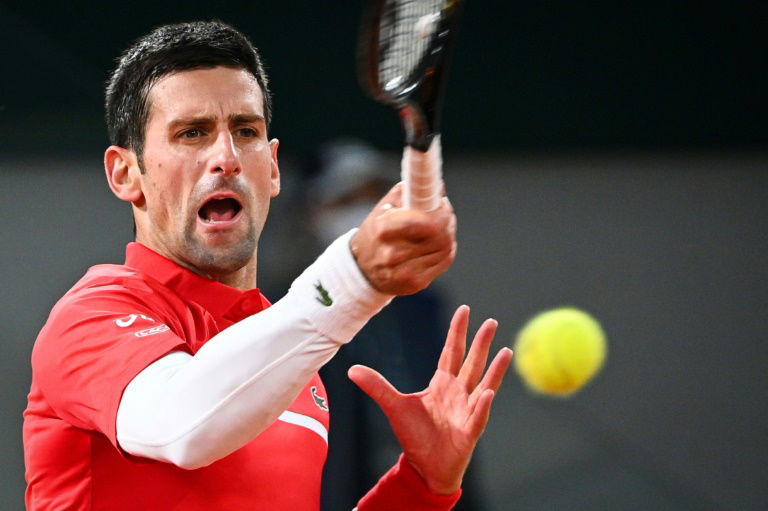 Djokovic plans to finish season as world number one