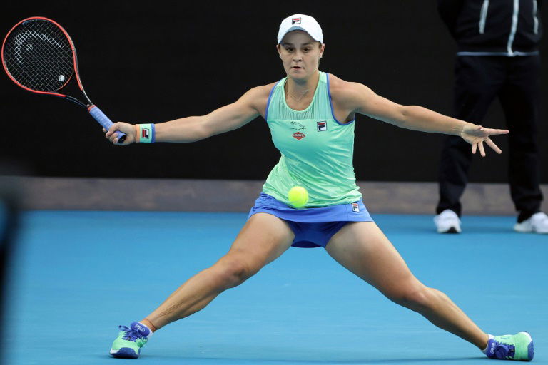 Top seed Barty primed for Melbourne quarter-final 'battle' with Kvitova