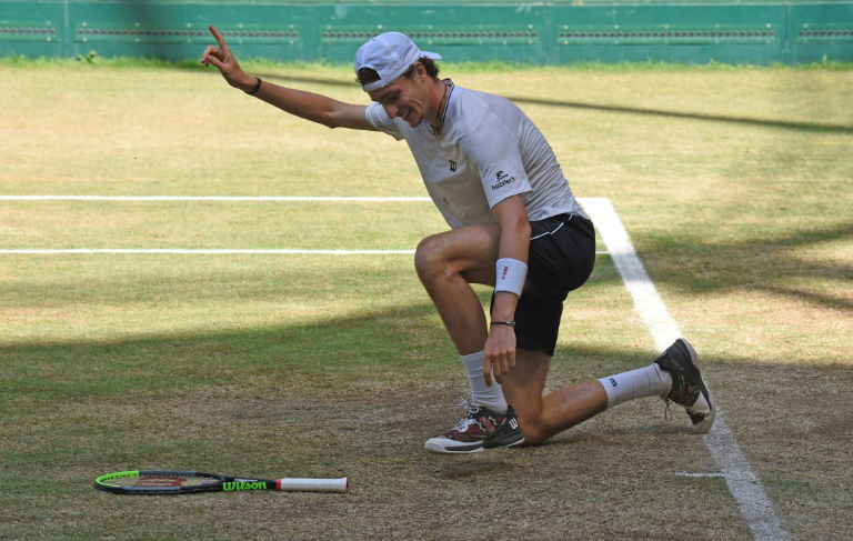Ugo Humbert remporte le tournoi sur gazon de Halle en battant Rublev