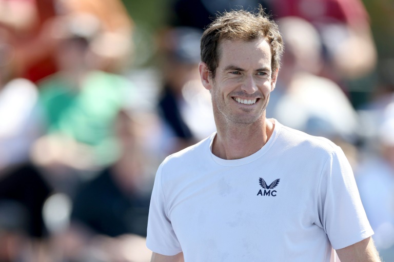 Frustrated Murray bored with repeated retirement questions