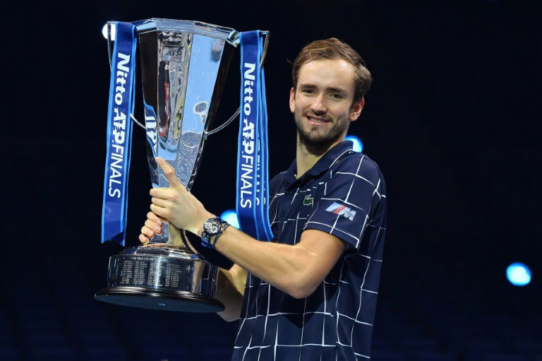 Masters: Medvedev fait craquer Thiem pour son premier sacre
