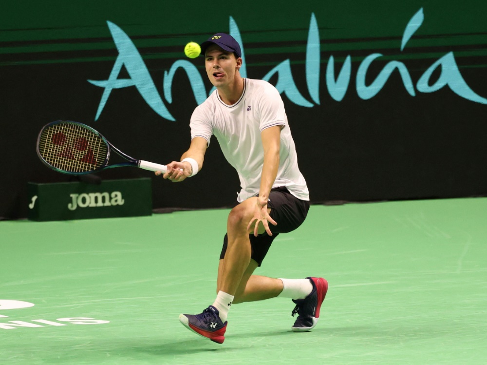 Struff gefordert:  Deutschland im Davis Cup vor dem Aus