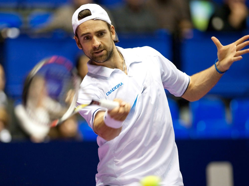 Ex-Tennisprofi Kiefer vertreibt Schutzmasken