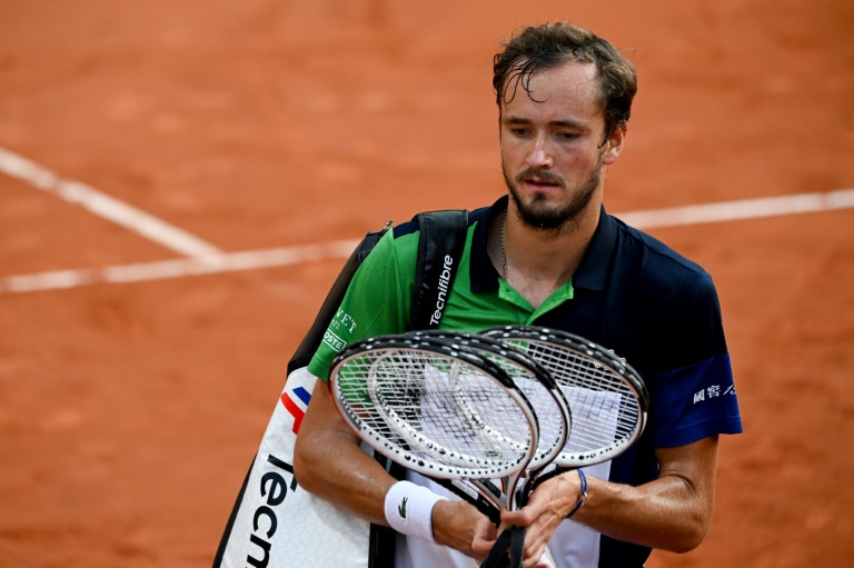 Medvedev says he's no French Open favourite after comeback loss