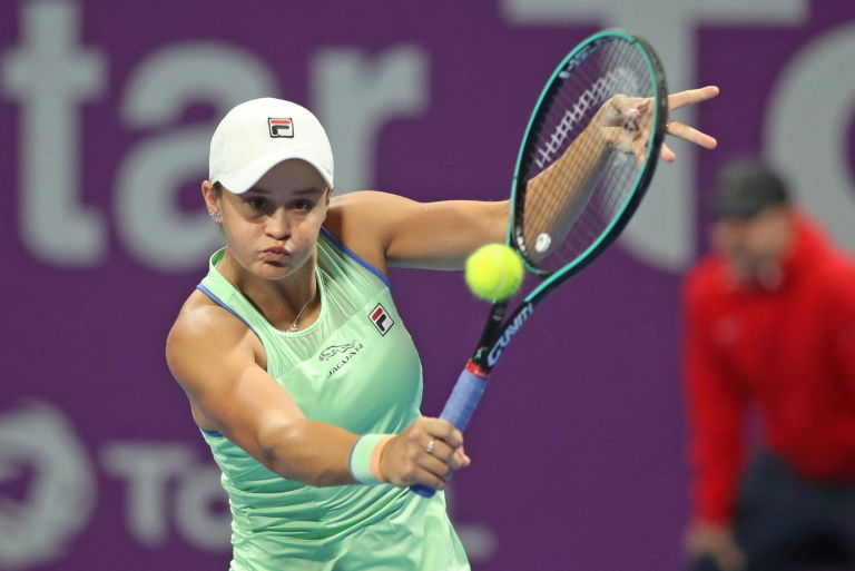 Tennis world No.1 Barty aces Aussie golf tournament