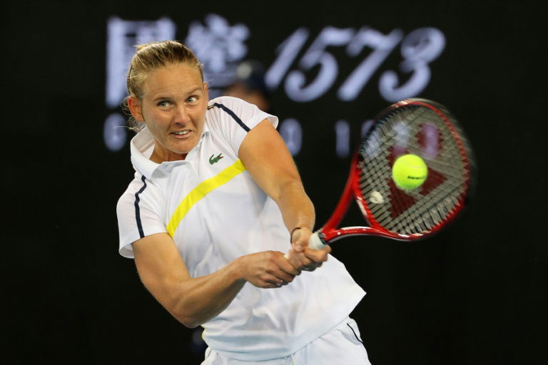 Ferro en demie à Lyon, Mladenovic cale
