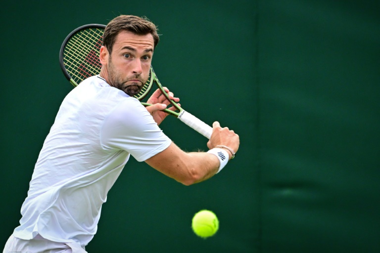 Wimbledon: Quentin Halys élimine Benoît Paire
