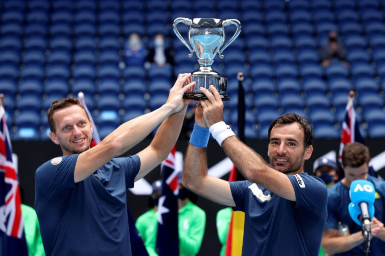 Croata Dodig y eslovaco Polasek ganan el doble masculino del Abierto de Australia