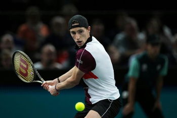 Beaten from the start, Humbert disappoints