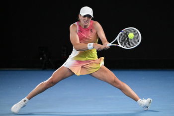 WTA 1000 Montréal: Swiatek von Tauson geschlagen, Svitolina besiegt Anisimova