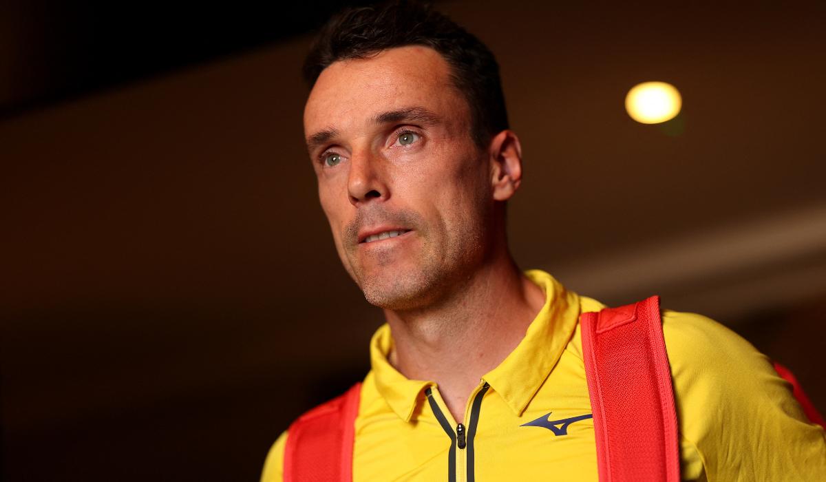 « La prensa de hoy saca fuera de contexto declaraciones que pueden herir a una persona », Bautista Agut se pronuncia sobre sus polémicas declaraciones en el documental de Alcaraz