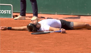 Etcheverry croque Coric pour rallier les huitièmes à Roland Garros !
