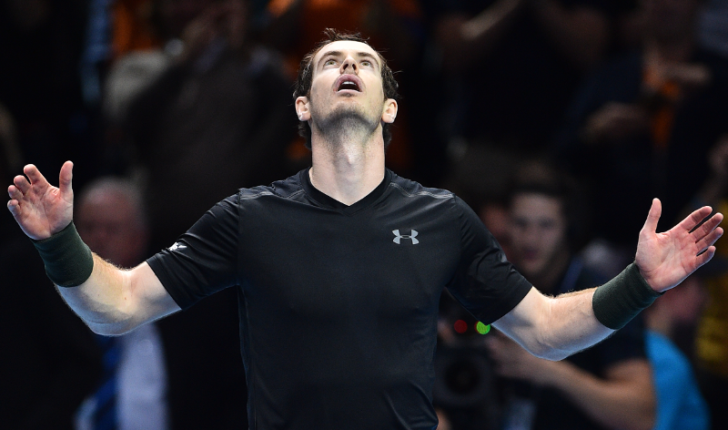 Murray reste sur 23 victoires (+ 2 forfaits) et 4 titres d'affilée avant d'affronter Djokovic, ce dimanche, en finale du Masters à Londres.