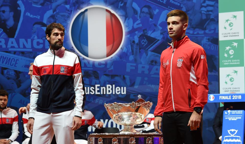 C'est parti entre Chardy et Coric à Lille dans le premier simple de cette finale de la Coupe Davis