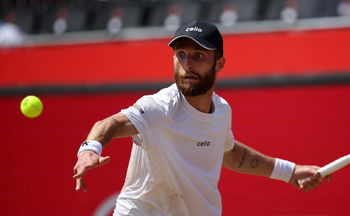 Moutet reaches first grass-court final of his career in Mallorca  
