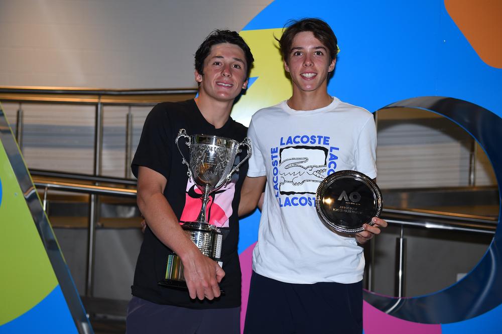 Mayot et Cazaux, respectivement vainqueur et finaliste de l'Open d'Australie junior, ont reçu une WC pour les qualifications de Marseille