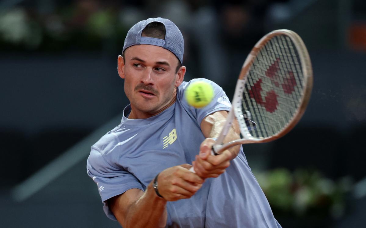 « Non è stato particolarmente divertente », spiega Paul dopo essere stato travolto da Alcaraz al Roland Garros