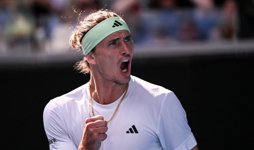 Zverev Defeats Moutet in His First Match in Stuttgart  