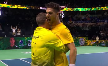 Video - Crazy tie-break between Kokkinakis and Shelton in Davis Cup