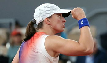 Swiatek, primeira jogadora da era Open a infligir um 6-0 em semifinal e final de um Grand Slam