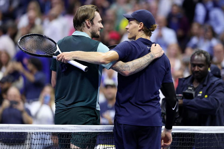 « Il n’avait pas vraiment de quoi rire, car il a pris une raclée mémorable », Panatta tacle Bublik après sa défaite contre Sinner à l’US Open