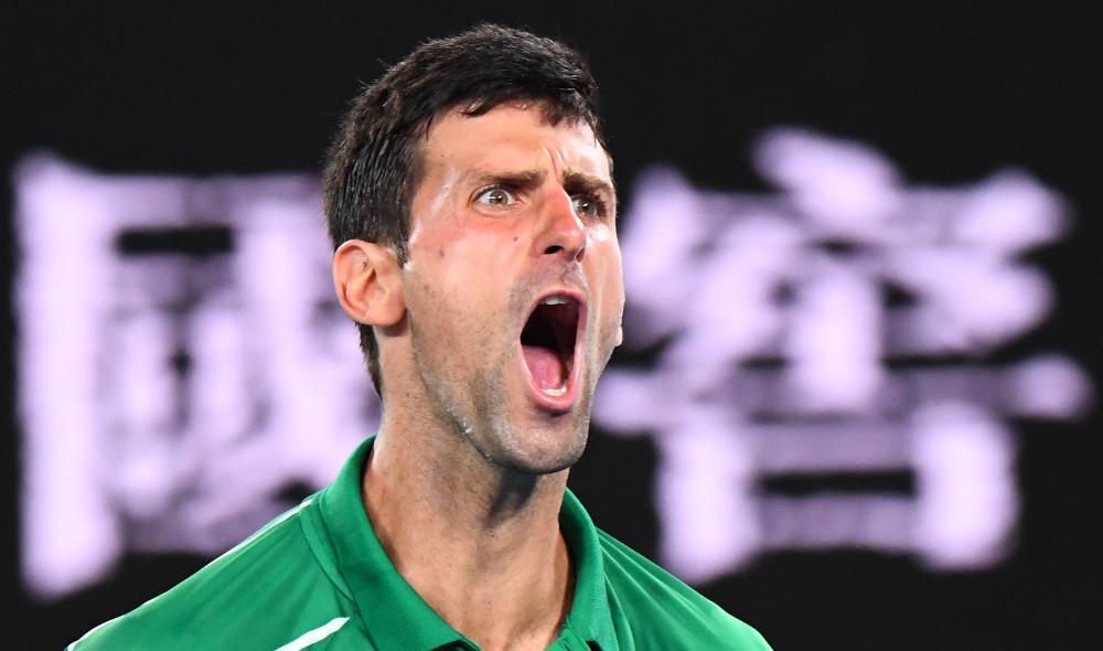 Djokovic beats Federer to qualify for his 8th Australian Open final ! Despite a complicated start, the Serbian was too strong tonight