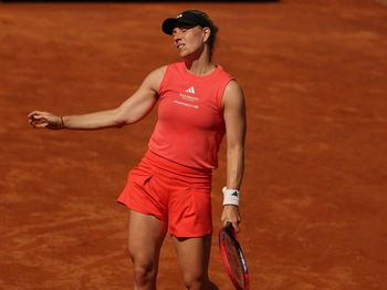 Zheng põe fim à carreira de Kerber!