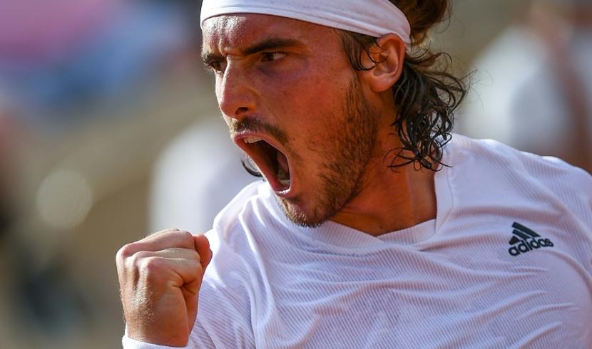 Tsitsipas joins Zverev in French Open semis! Extremely solid, the Greek just beat Medvedev at the end of a very high intensity battle