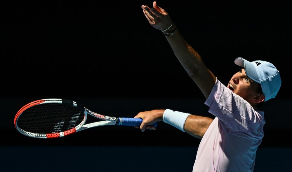 În momentul în care își ia rămas bun de la Roland Garros, Thiem le mulțumește fanilor: 