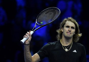 Zverev conclut sur une bonne note à Turin.
