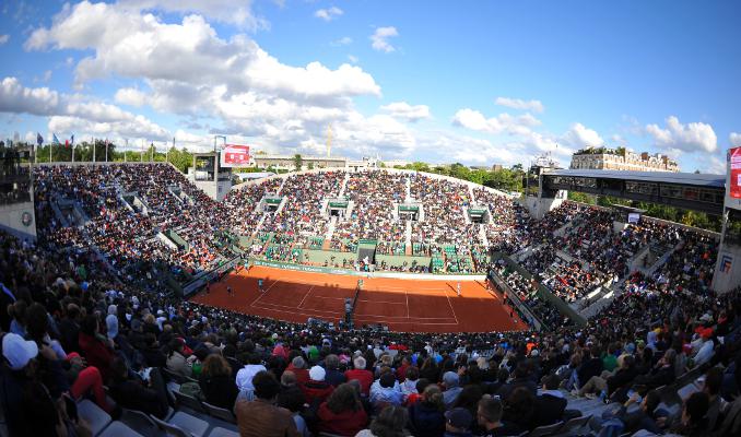 Cri de joie de Bacsinszky qui sort Kvitova sur le Lenglen