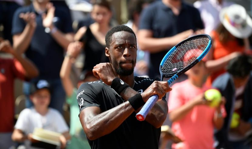 Monfils : Je me suis tordu le genou