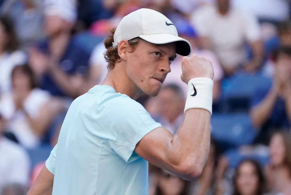 Sinner parla del Big 3: «Se guardiamo i numeri, il migliore è Djokovic»  