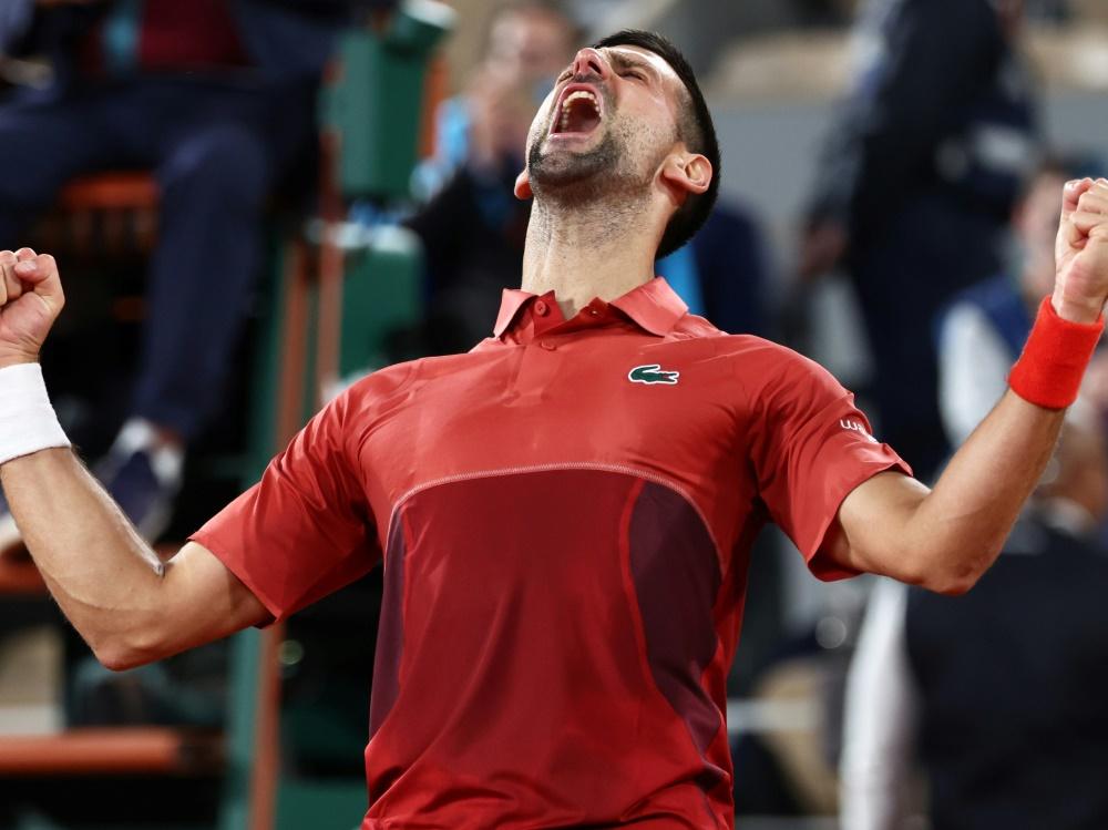 Djokovic tekee jälleen ihmeen Roland Garrosissa!