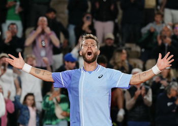 At Roland Garros, Moutet topples Jarry again in a fiery atmosphere