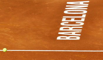 Tsitsipas manque ses retrouvailles avec Nadal à Barcelone