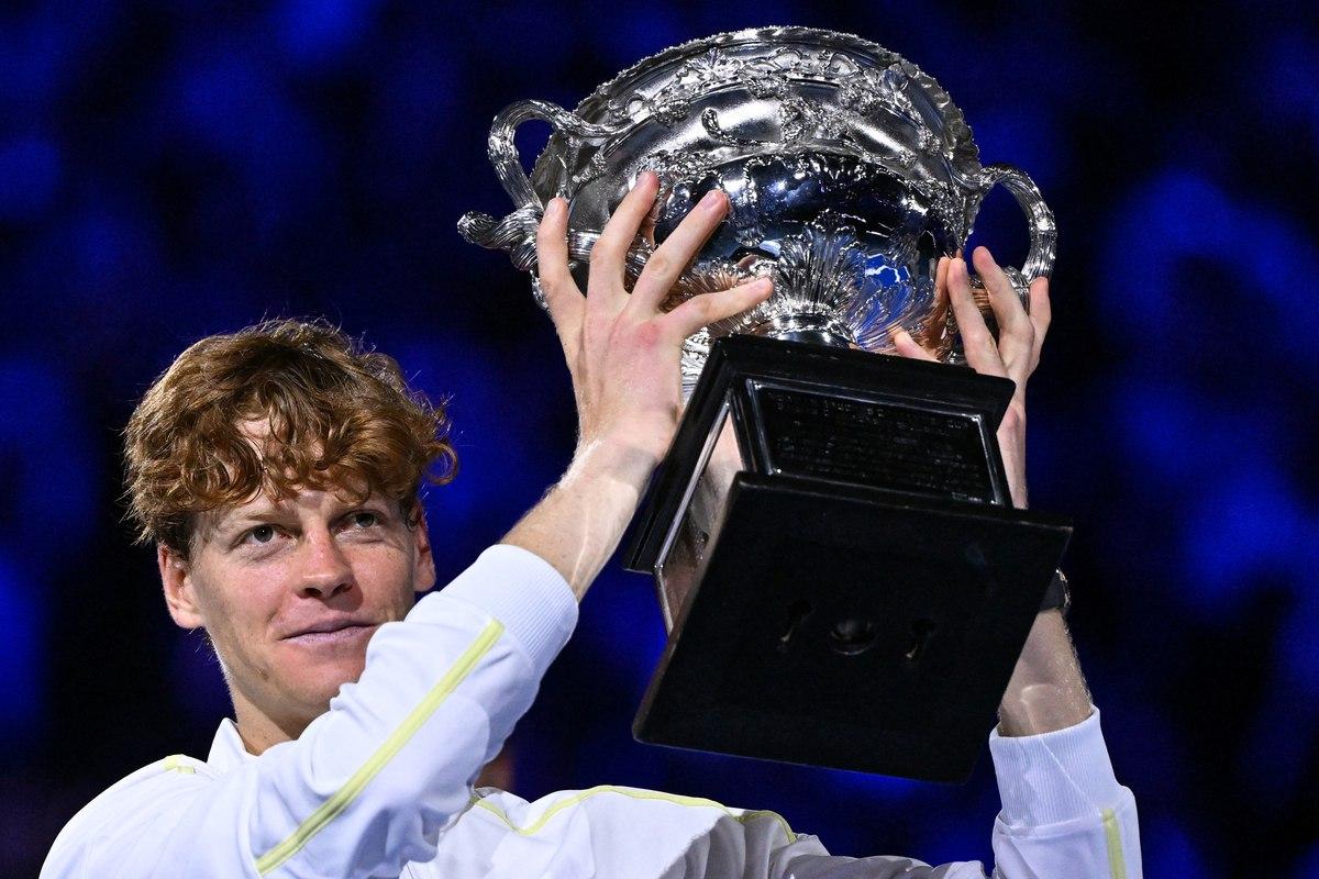 Panichi, preparatore fisico di Sinner: «Djokovic ha vissuto per il tennis tutto il giorno, Sinner è come lui»