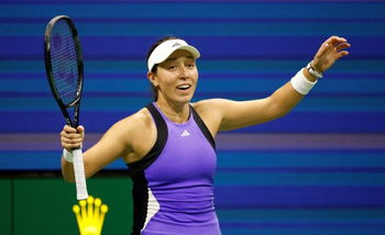 Une Pegula résiliente s’impose contre Vondrousova et défiera Boisson en huitième