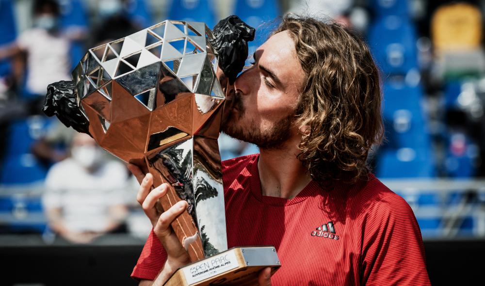 Tsitsipas sacré à Lyon 