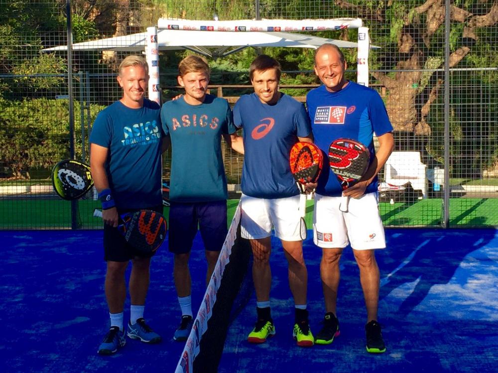 Et pendant ce temps-là, Goffin joue au padel