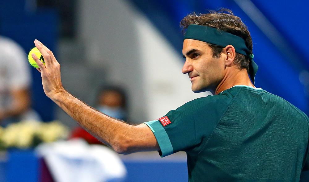 Federer wins for his return to competition after 13 months