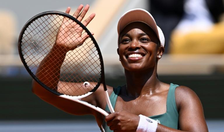 Stephens takes the title in Rouen!