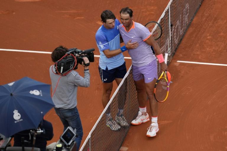 Vainqueur, De Minaur rend hommage à Nadal : “Le résultat aurait été complètement différent”