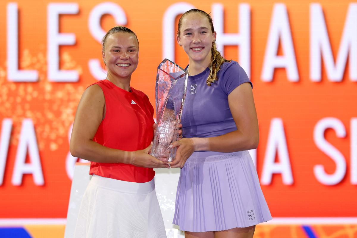 Shnaider, campeã em duplas em Miami com Andreeva: «A Mirra impede-me de ser demasiado negativa em campo»  